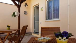 thumbnail: Terrace/patio