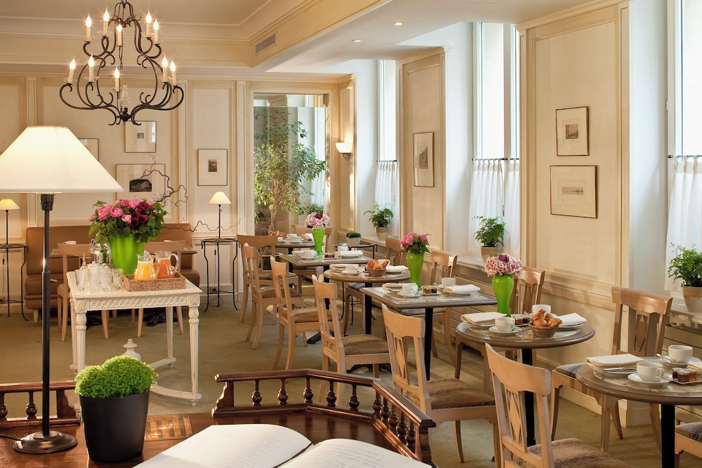 Restaurant-cafeteria