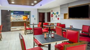 thumbnail: Breakfast buffet