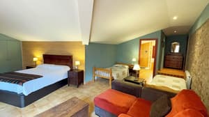 thumbnail: Room
