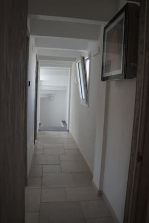 thumbnail: Hallway
