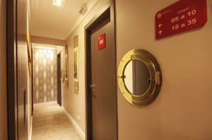 thumbnail: Hallway