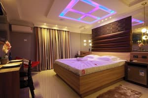 thumbnail: Room