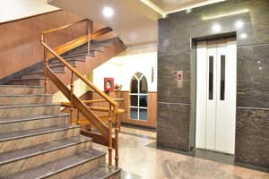 thumbnail: Staircase