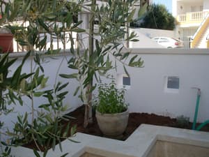 thumbnail: Interior entrance