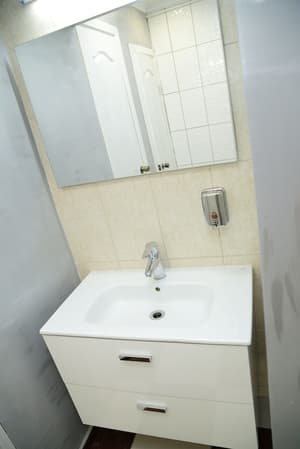 thumbnail: Bathroom