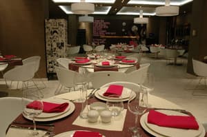 thumbnail: Restaurant