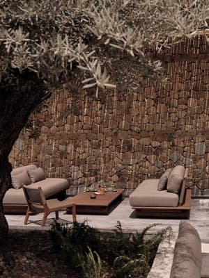 thumbnail: Bar (on property)