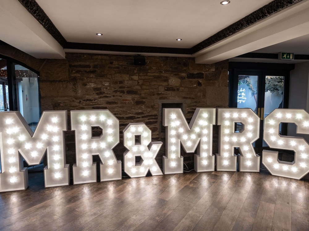 Indoor wedding