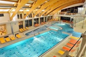 thumbnail: Pool