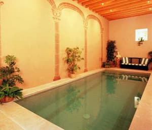 thumbnail: Pool