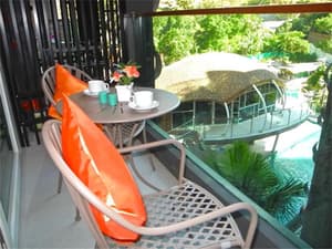 thumbnail: Restaurant-cafeteria