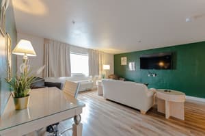 thumbnail: Living area