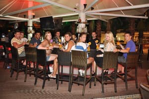 thumbnail: Bar