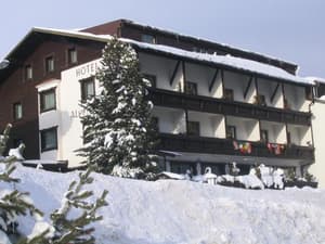 thumbnail: General view