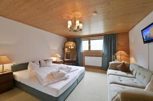 thumbnail: General view
