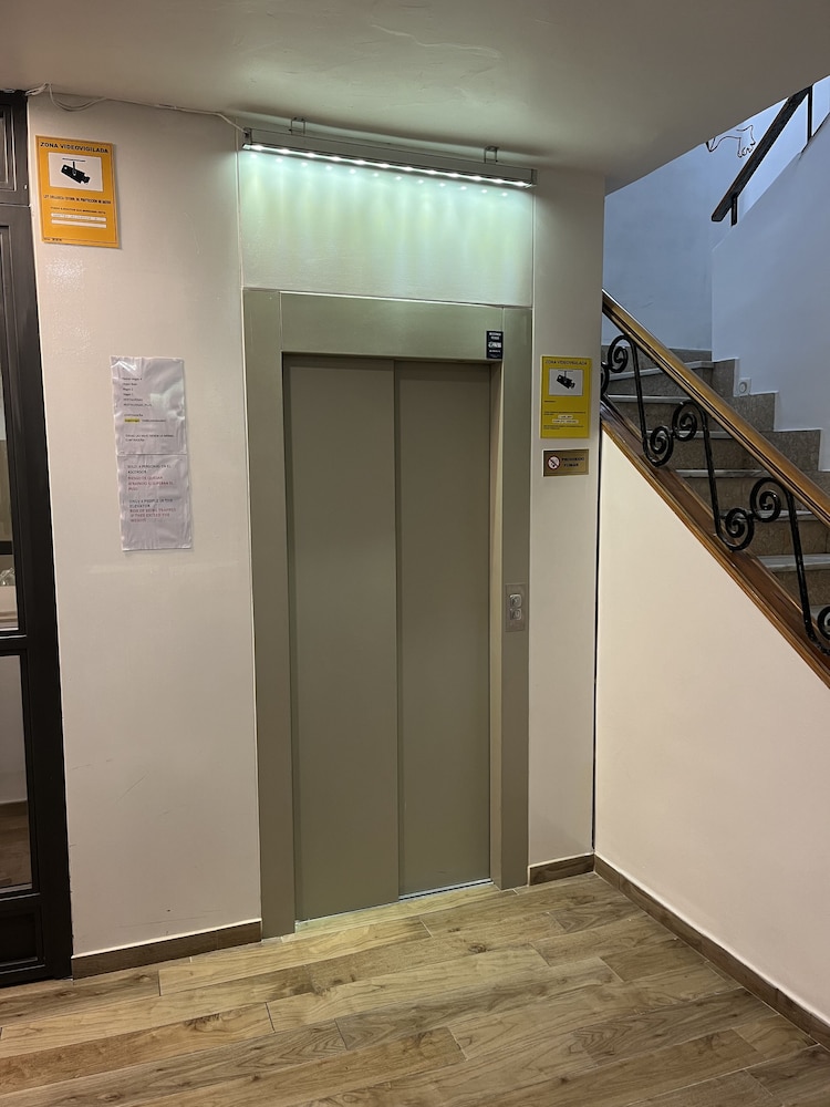 Elevator