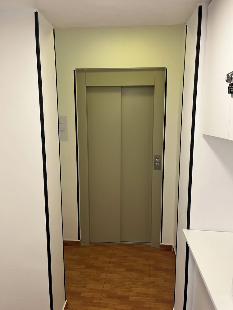 Elevator