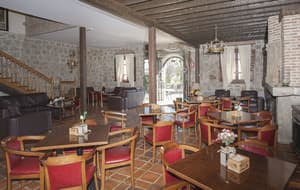 thumbnail: Coffee shop