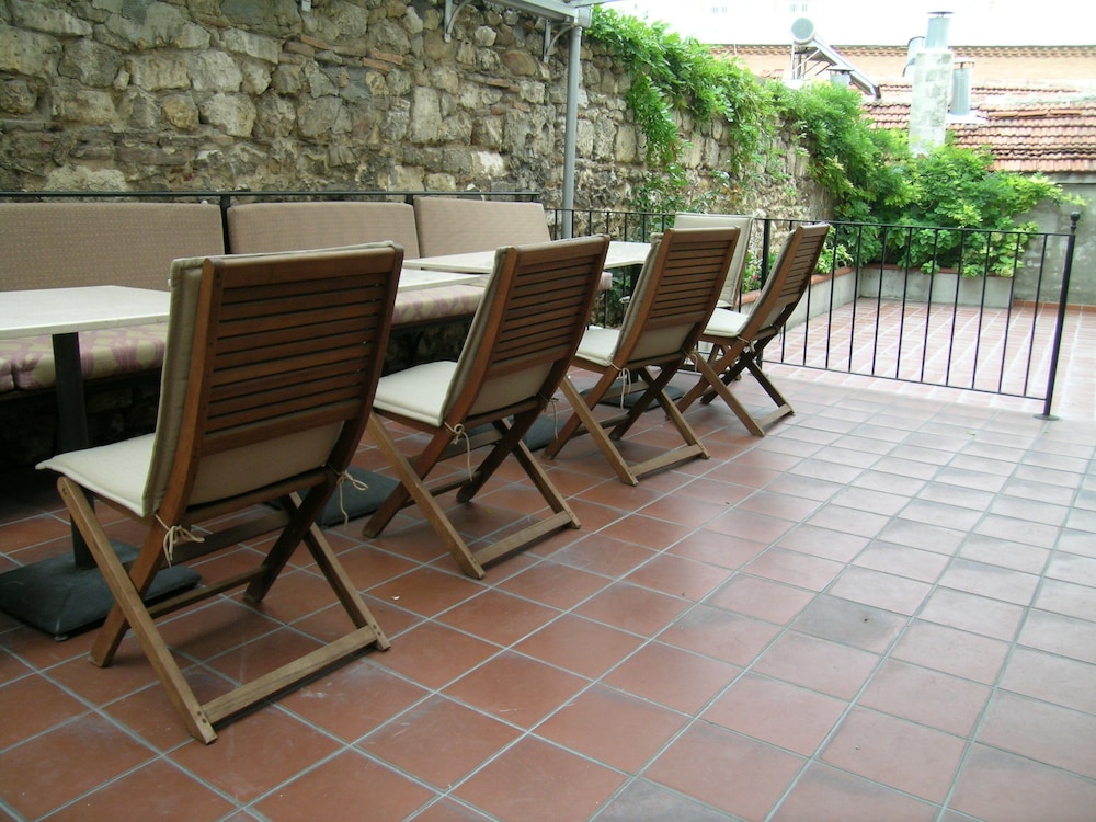 Restaurant-cafeteria