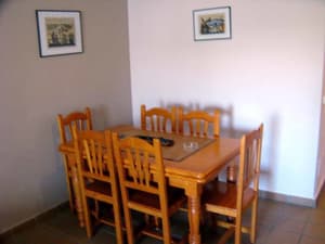 thumbnail: In-room dining