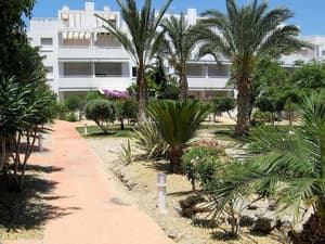 thumbnail: Exterior