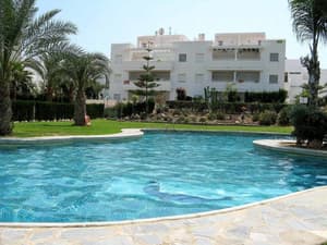thumbnail: Outdoor pool