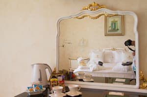 thumbnail: Room amenity