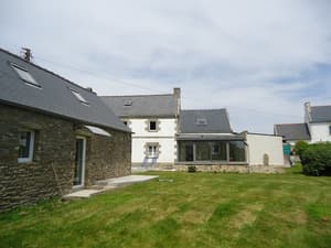 thumbnail: Exterior