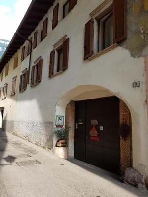 thumbnail: General view