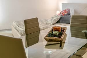 thumbnail: Room amenity