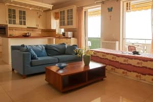 thumbnail: Living room