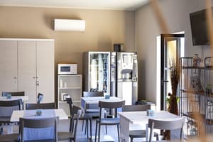 thumbnail: Interior
