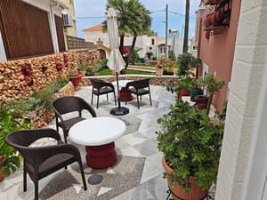 thumbnail: Terrace/patio