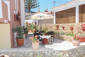 thumbnail: Terrace/patio