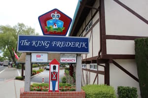thumbnail: Property entrance