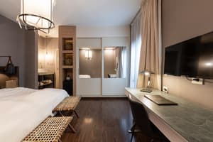 thumbnail: Room