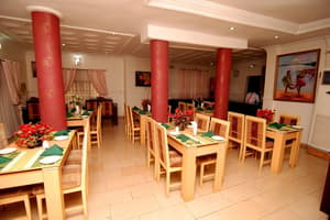 thumbnail: Restaurant