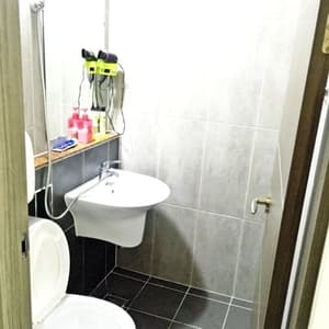 thumbnail: Bathroom