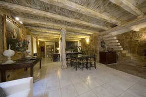 thumbnail: Interior