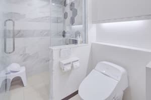 thumbnail: Bathroom