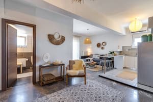 thumbnail: Living area