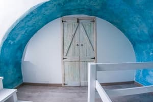 thumbnail: Interior detail