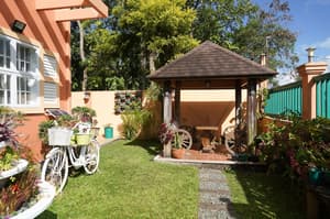 thumbnail: Garden view