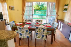 thumbnail: Dining room