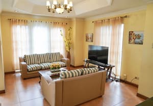 thumbnail: Living room
