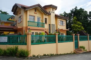 thumbnail: Exterior