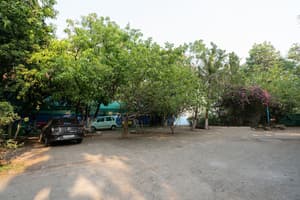 thumbnail: Parking