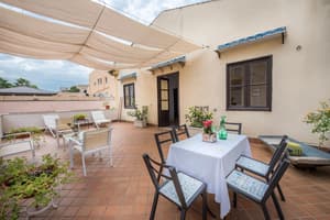 thumbnail: Terrace/patio