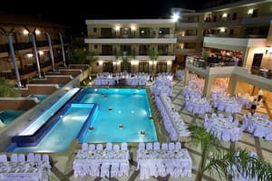 thumbnail: Outdoor banquet area